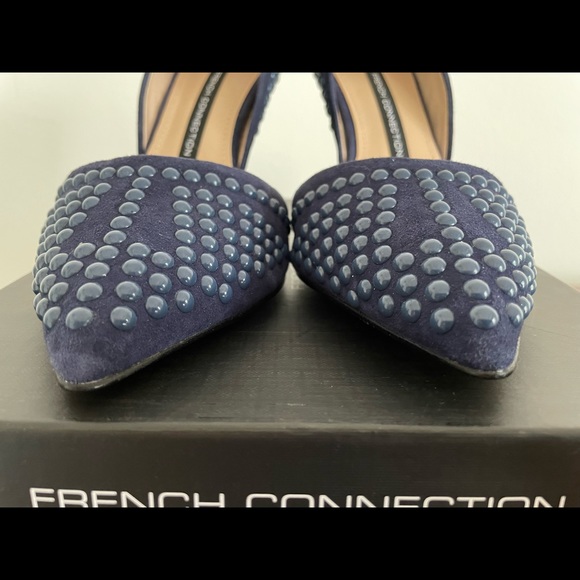 NIB French Connection Ellis Navy Suede Studded Pointed Toe Pumps US 7.5/EU 37.5 - Picture 3 of 9